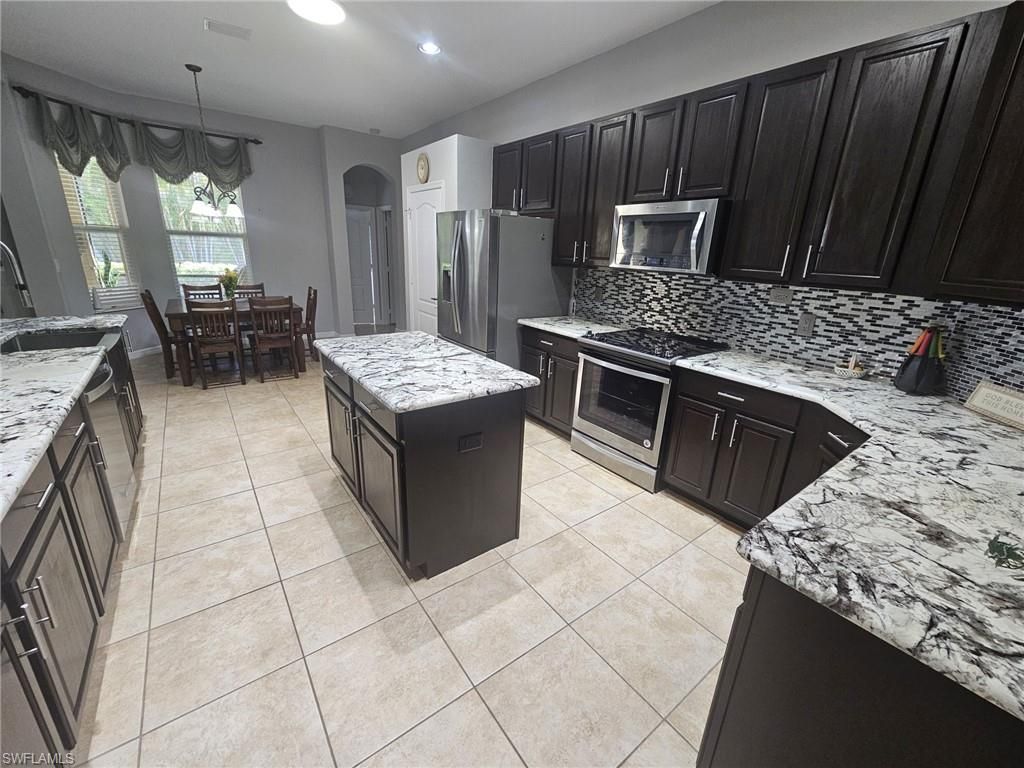 3033 Via Rialto ST, FORT MYERS, FL 33905 — photo 5