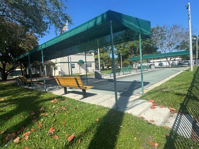 429 NE 1st Street, Pompano Beach, FL 33060