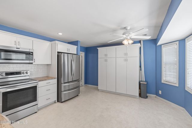 449 Pepperhill Road, Southport, NC 28461