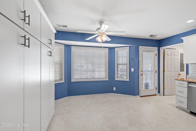 449 Pepperhill Road, Southport, NC 28461