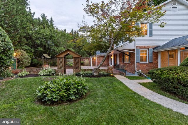 4053 CRESCENT RD, Ellicott City, MD 21042