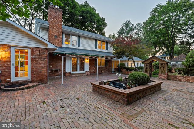4053 CRESCENT RD, Ellicott City, MD 21042