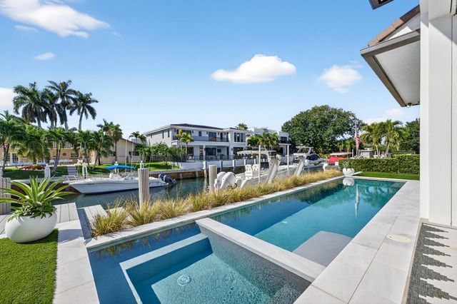 520 Golden Harbour Drive, Boca Raton, FL 33432