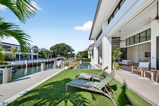 520 Golden Harbour Drive, Boca Raton, FL 33432