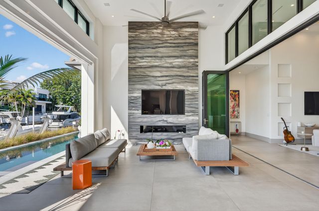 520 Golden Harbour Drive, Boca Raton, FL 33432