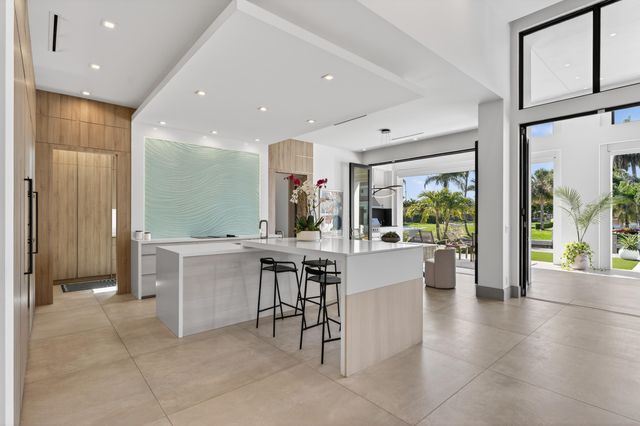 520 Golden Harbour Drive, Boca Raton, FL 33432