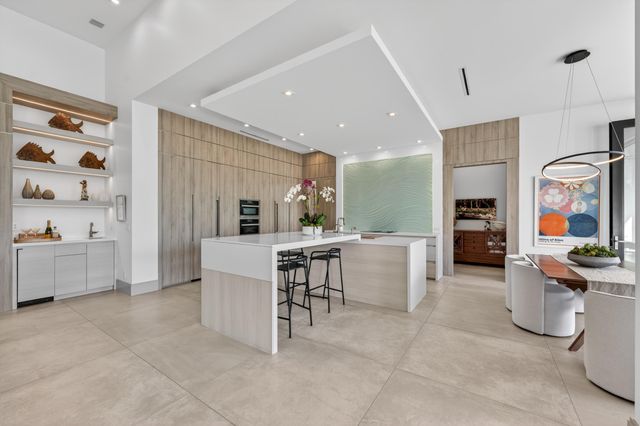 520 Golden Harbour Drive, Boca Raton, FL 33432