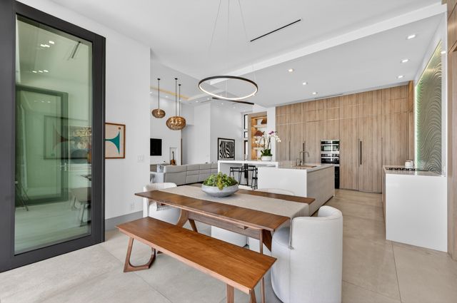 520 Golden Harbour Drive, Boca Raton, FL 33432