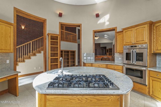 2425 Foley Way, Reno, NV 89509