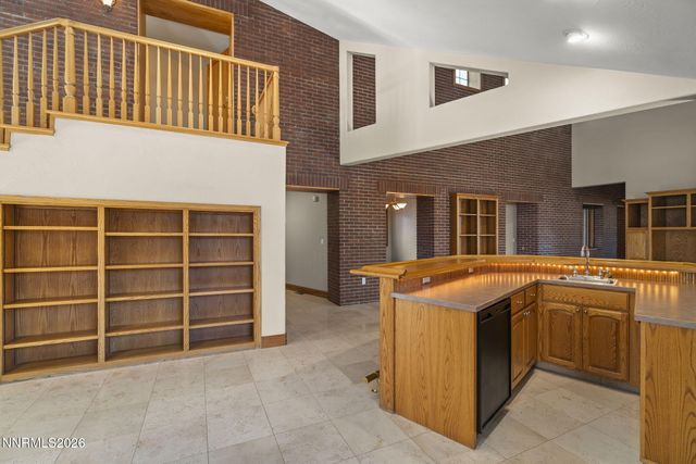 2425 Foley Way, Reno, NV 89509