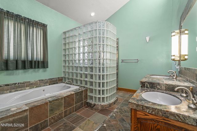 2425 Foley Way, Reno, NV 89509