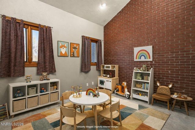 2425 Foley Way, Reno, NV 89509