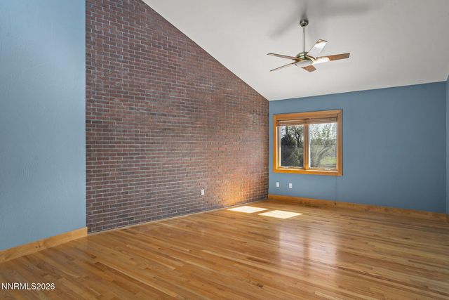 2425 Foley Way, Reno, NV 89509