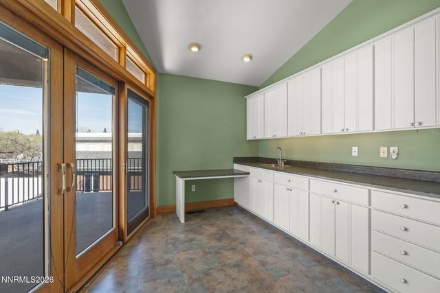 2425 Foley Way, Reno, NV 89509