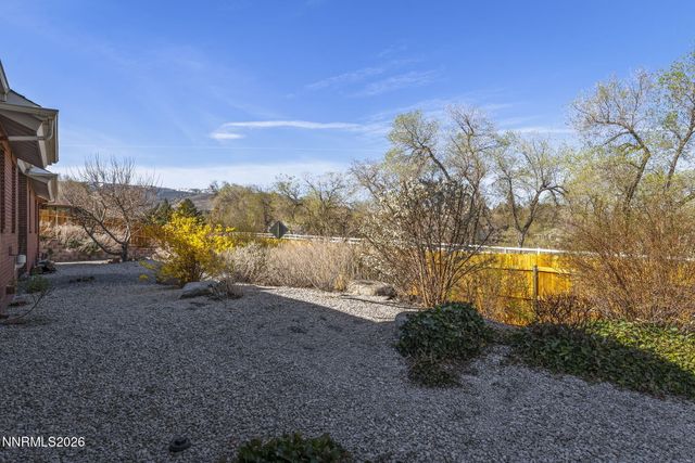 2425 Foley Way, Reno, NV 89509