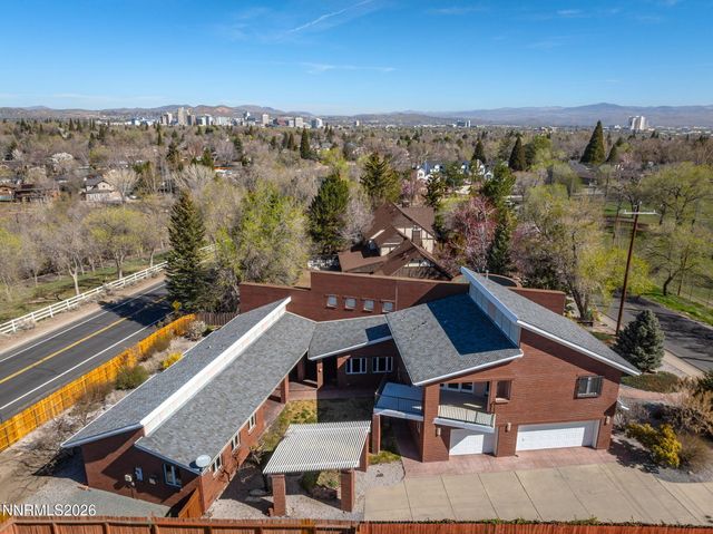 2425 Foley Way, Reno, NV 89509
