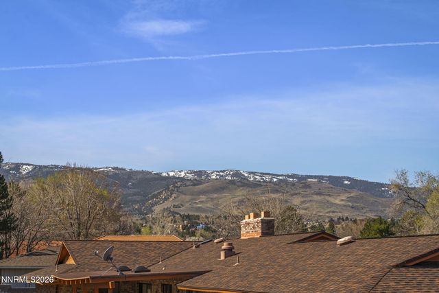 2425 Foley Way, Reno, NV 89509