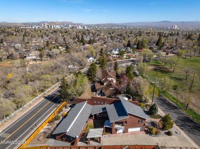 2425 Foley Way, Reno, NV 89509