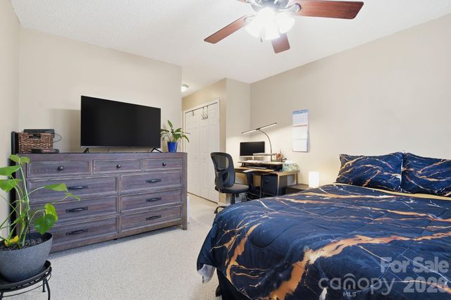 8376 Rudolph Road, Charlotte, NC 28216