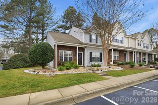 8376 Rudolph Road, Charlotte, NC 28216