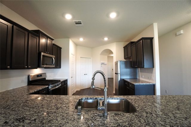 476 Declaration Way, Fate, TX 75189