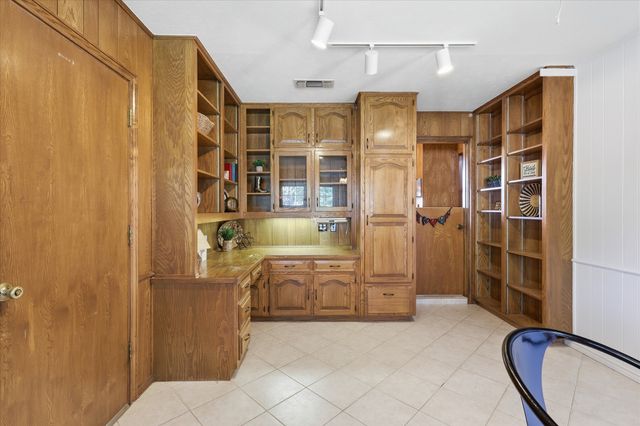 2605 Buckingham Drive, Denton, TX 76209