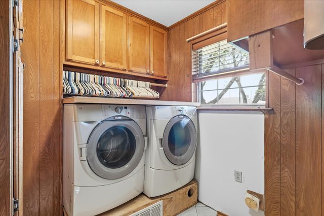 2605 Buckingham Drive, Denton, TX 76209