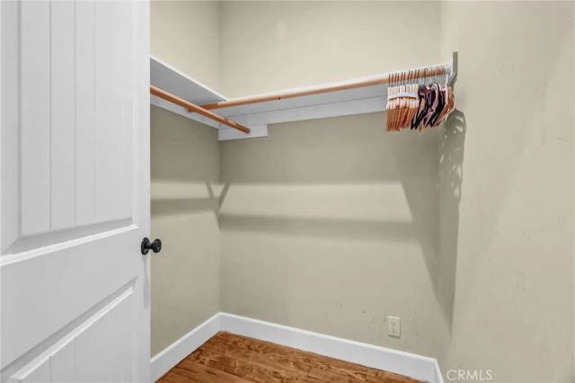 19394 Halsted Street, Northridge, CA 91324