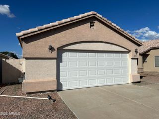 10460 W READE Avenue, Glendale, AZ 85307