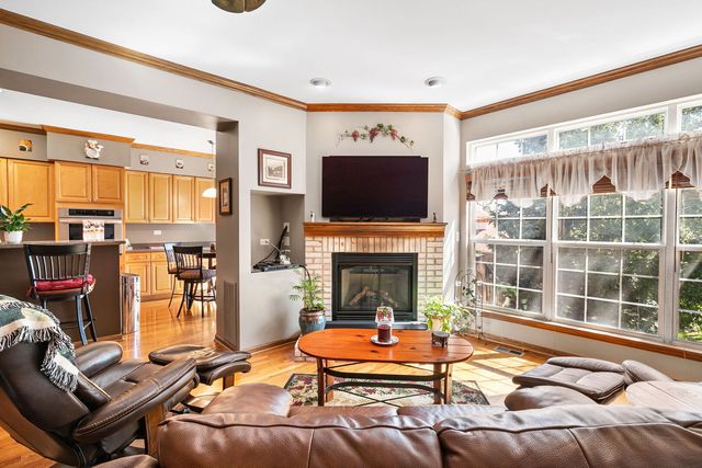 338 Veneto, Bloomingdale, IL 60108