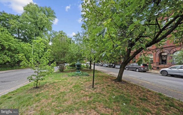 2024 PARK AVE, Baltimore, MD 21217