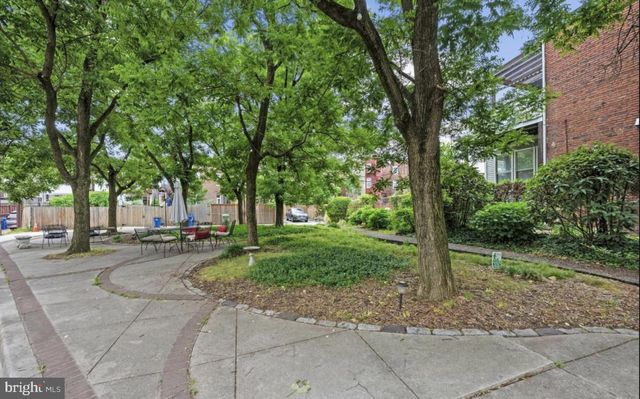 2024 PARK AVE, Baltimore, MD 21217