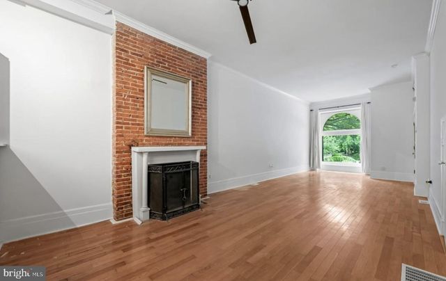 2024 PARK AVE, Baltimore, MD 21217