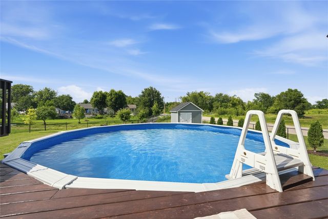 2702 29th Avenue SW, Cedar Rapids, IA 52404