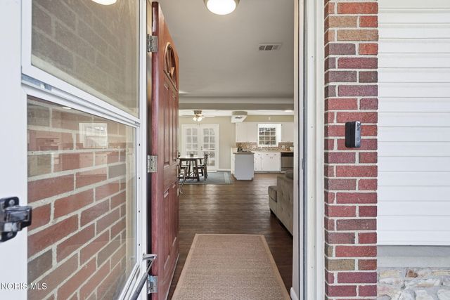 26998 Lime City Road, Perrysburg, OH 43551
