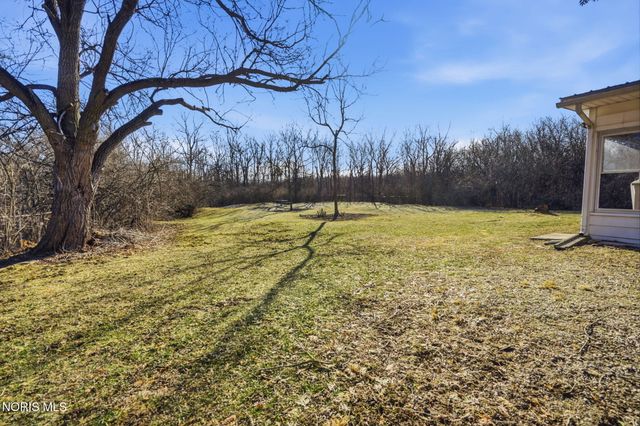26998 Lime City Road, Perrysburg, OH 43551