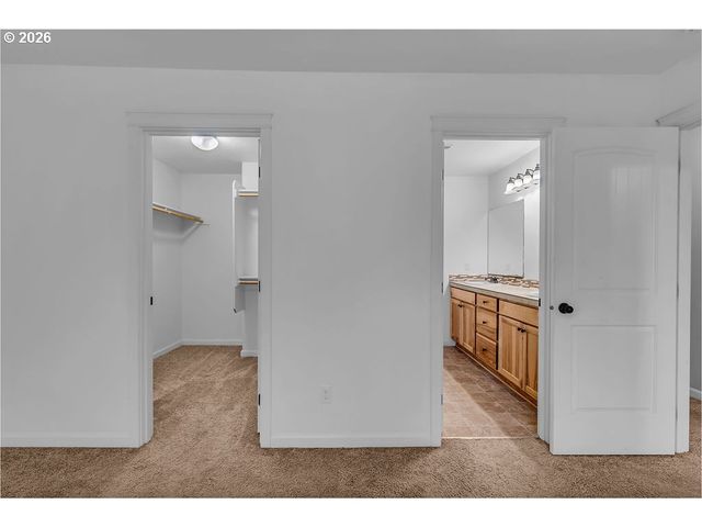 2856 26TH Ave, Forest Grove, OR 97116