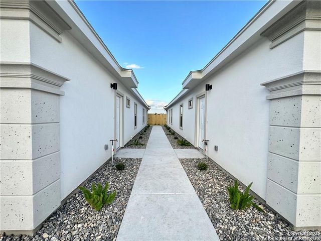 1505 Shavano Drive, Edinburg, TX 78541