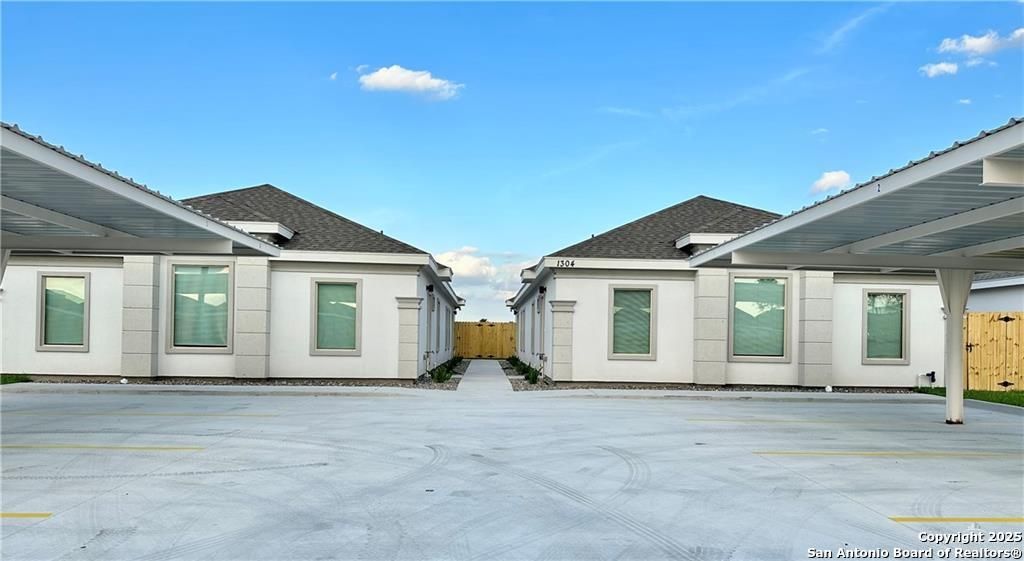 1505 Shavano Drive, Edinburg, TX 78541