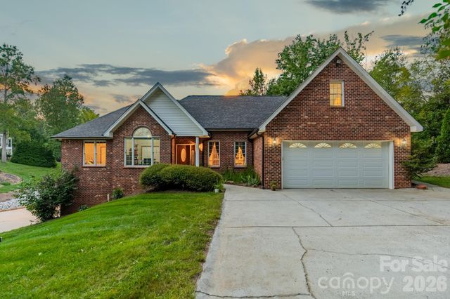 7545 Rabbit Circle, Denver, NC 28037