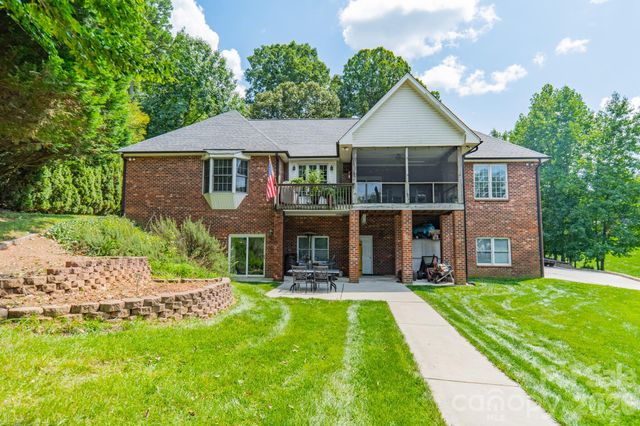 7545 Rabbit Circle, Denver, NC 28037