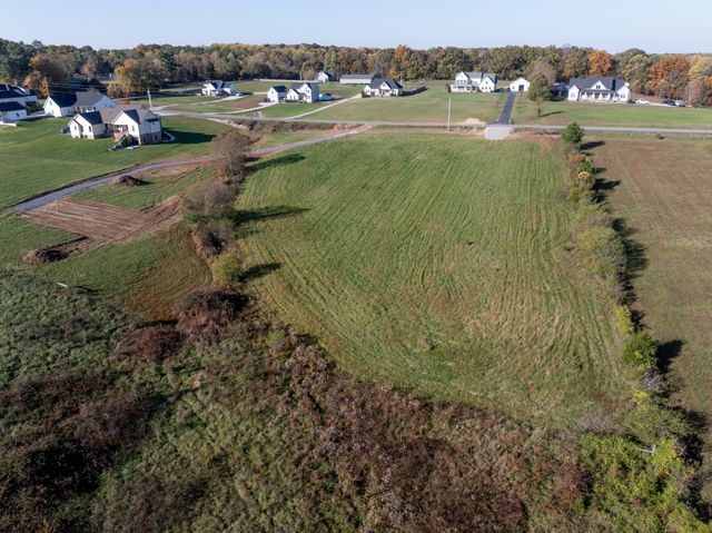 551 Buddy Road, Dickson, TN 37055