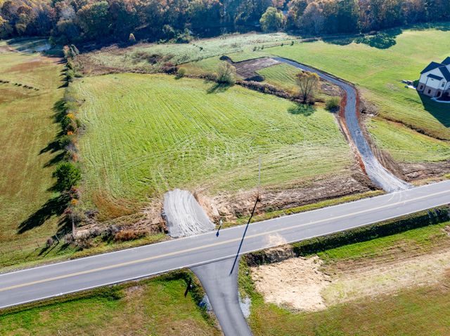 551 Buddy Road, Dickson, TN 37055