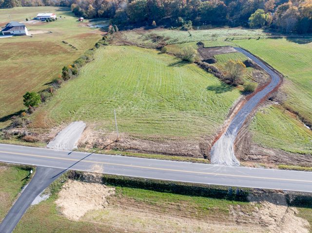 551 Buddy Road, Dickson, TN 37055