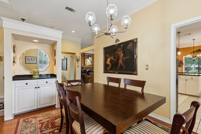 4055 Seabury Drive, Dallas, TX 75287