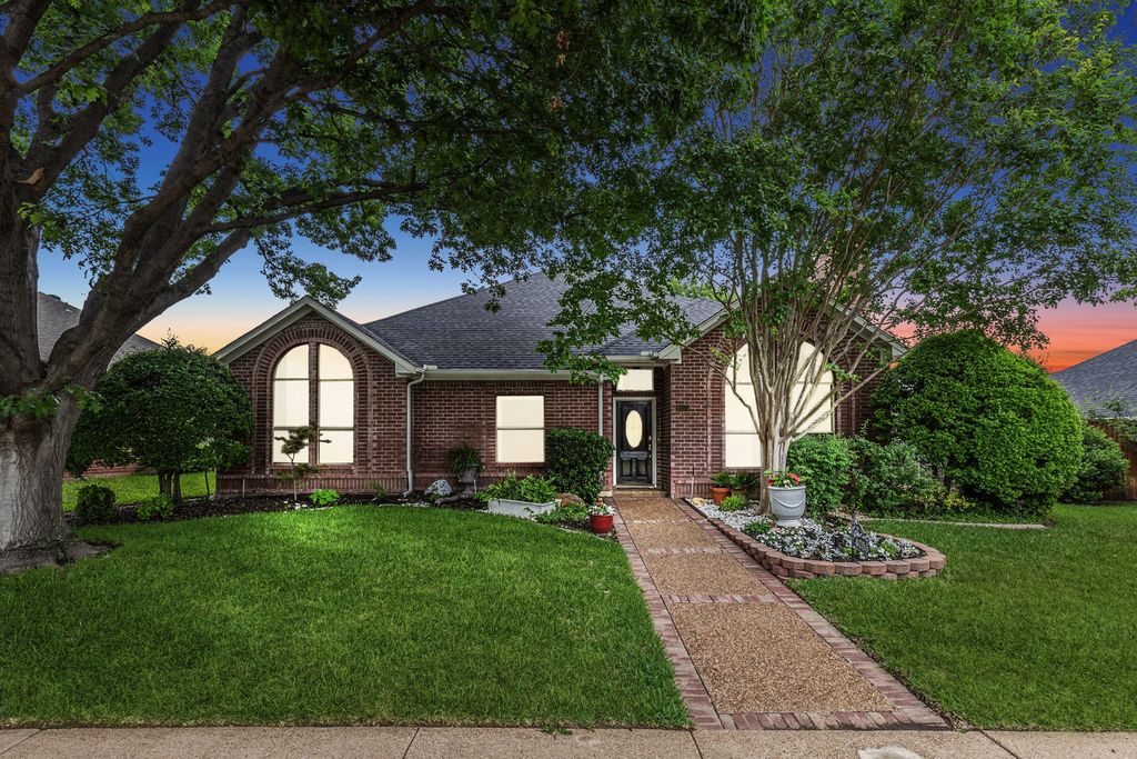 4055 Seabury Drive, Dallas, TX 75287