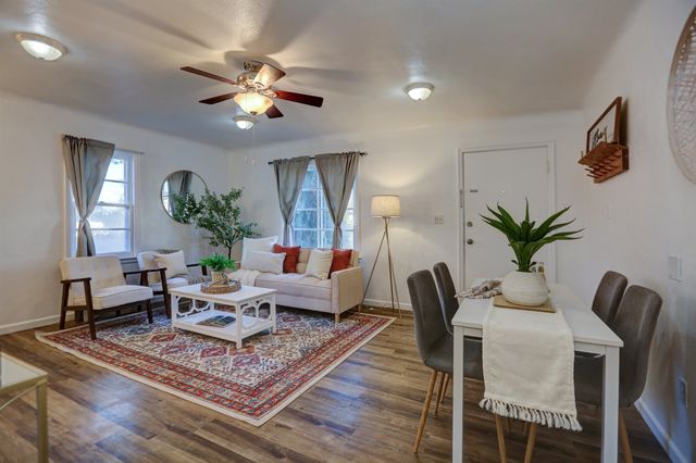 3017 W Longfellow Ave, Spokane, WA 99205