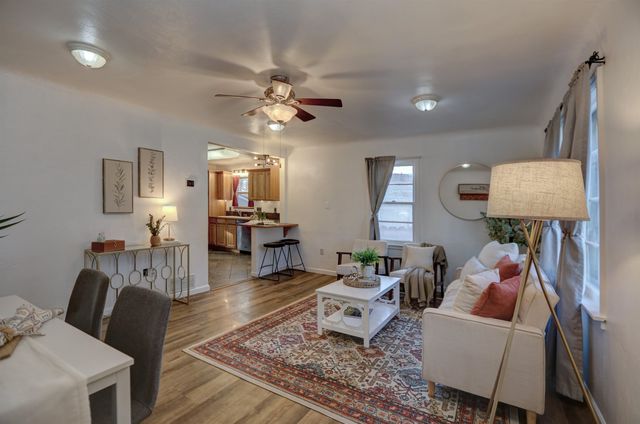 3017 W Longfellow Ave, Spokane, WA 99205