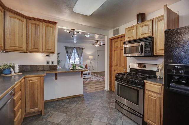 3017 W Longfellow Ave, Spokane, WA 99205