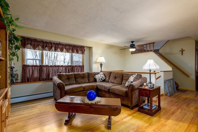 37 Elmwood Street, Auburn, MA 01501